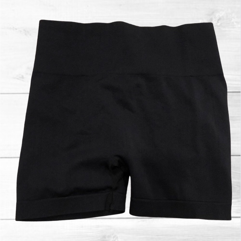 Athletic Shorts/Biker Shorts - Picture 4 of 7